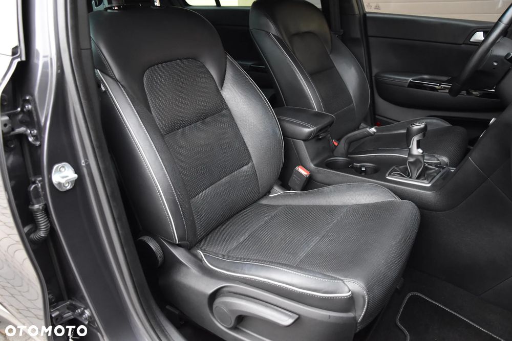 Kia Sportage 1.6 T-GDI GT Line 2WD - 22