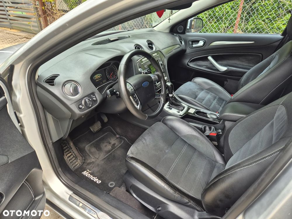 Ford Mondeo - 22