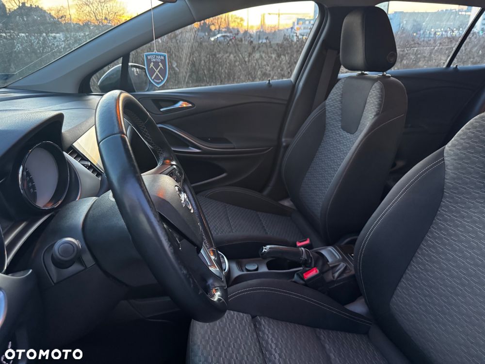 Opel Astra 1.6 D (CDTI) Business - 11