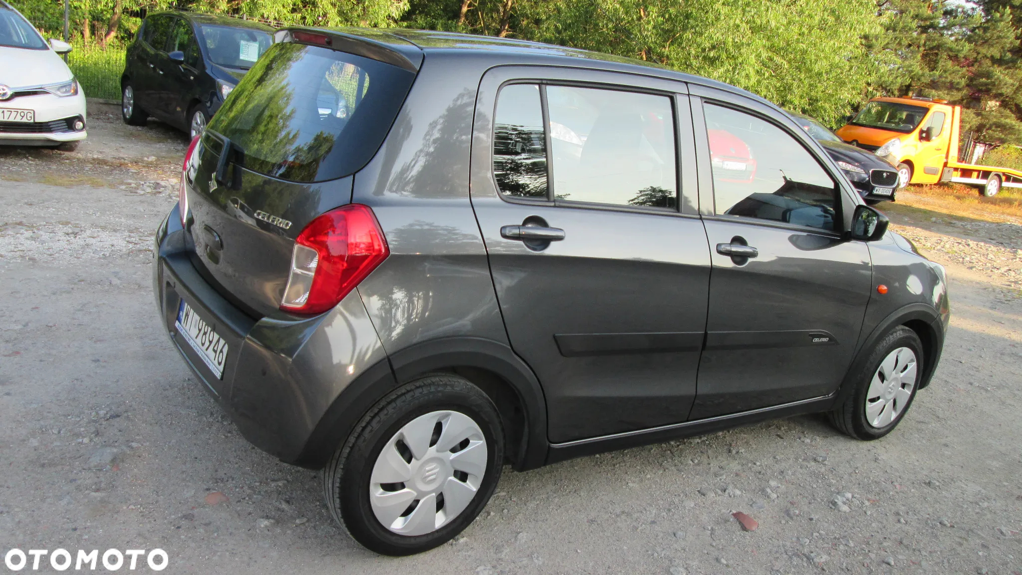Suzuki Celerio 1.0 Premium - 2