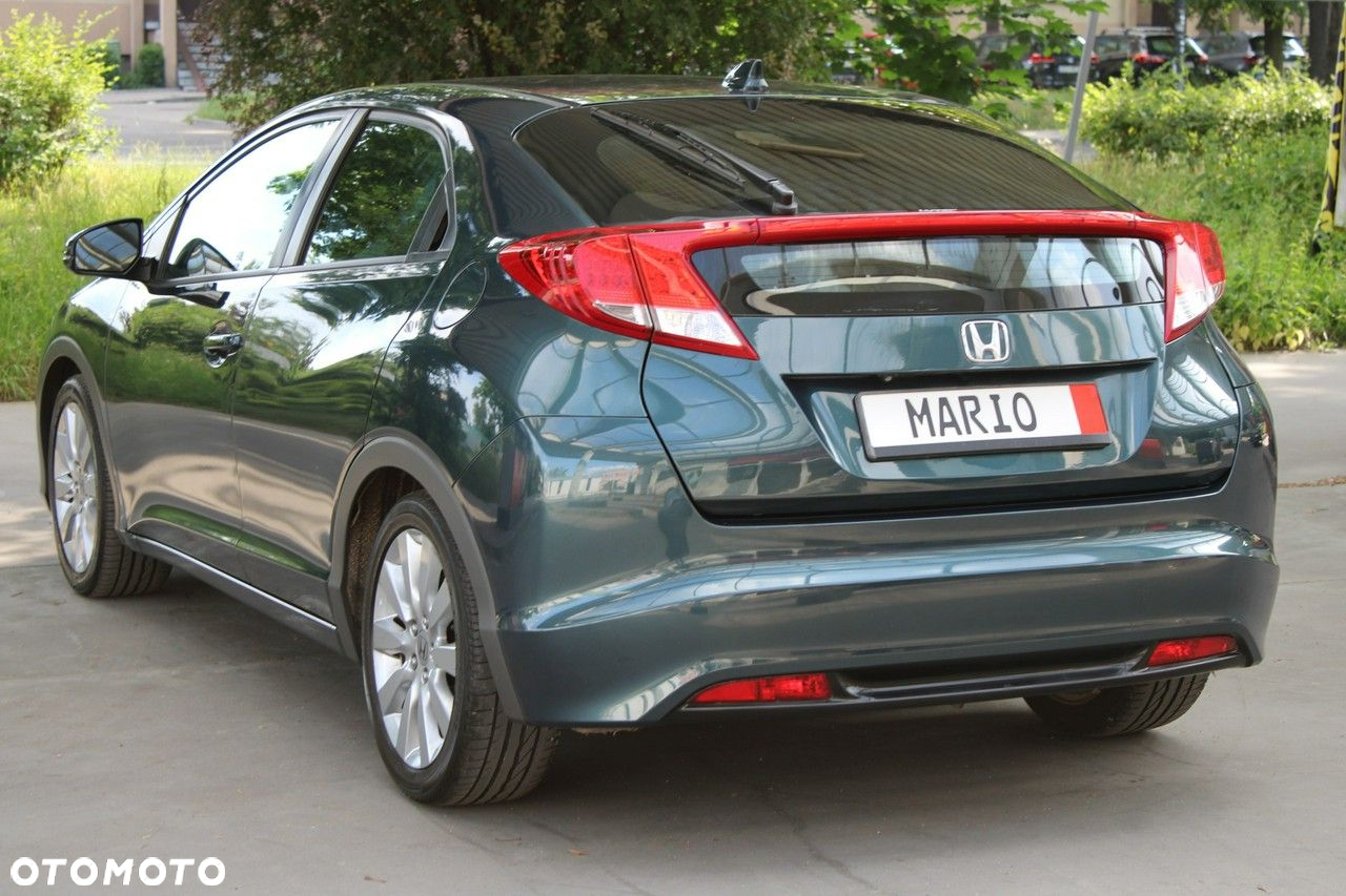 Honda Civic 1.8 i-VTEC Sport - 38