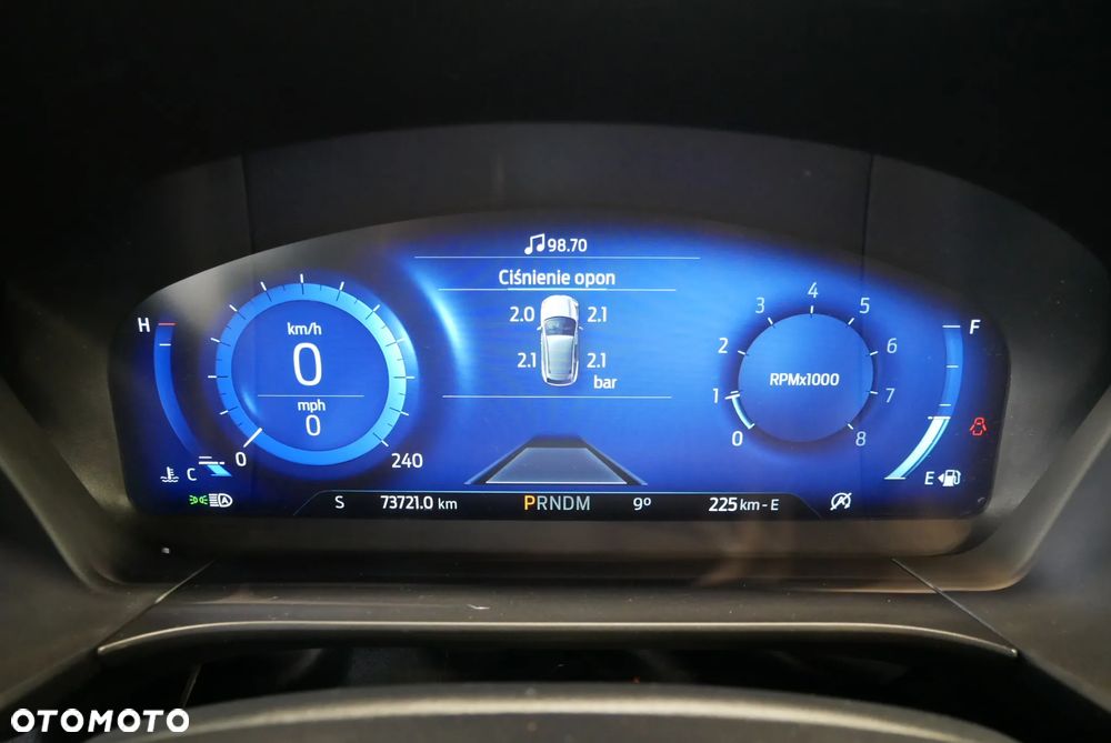 Ford Escape 2.0 EcoBoost AWD Titanium - 24