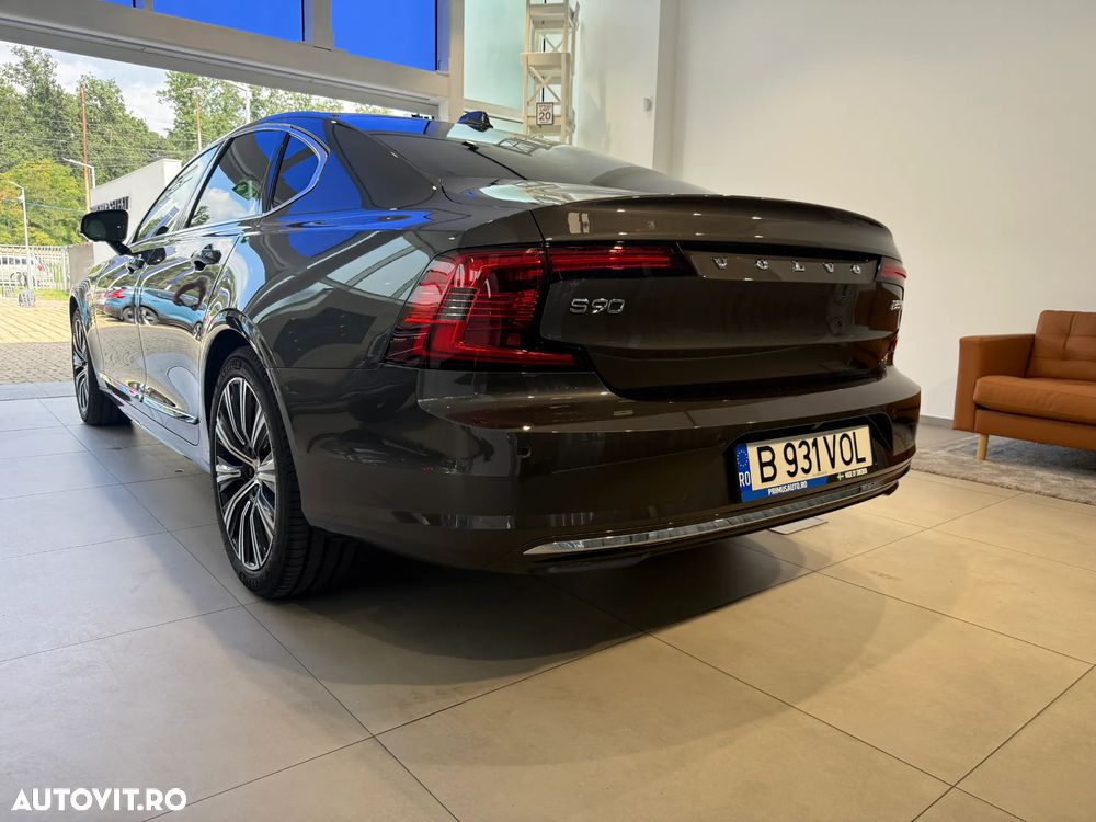 Volvo S90 B5 MHEV AT AWD Plus Bright - 9