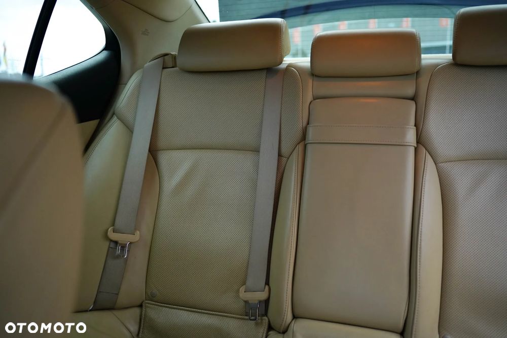 Lexus IS 250 Elegance - 8