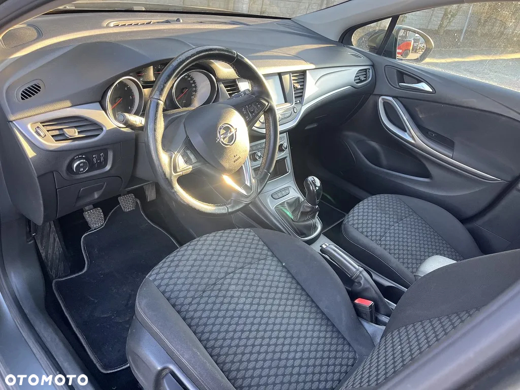 Opel Astra - 5