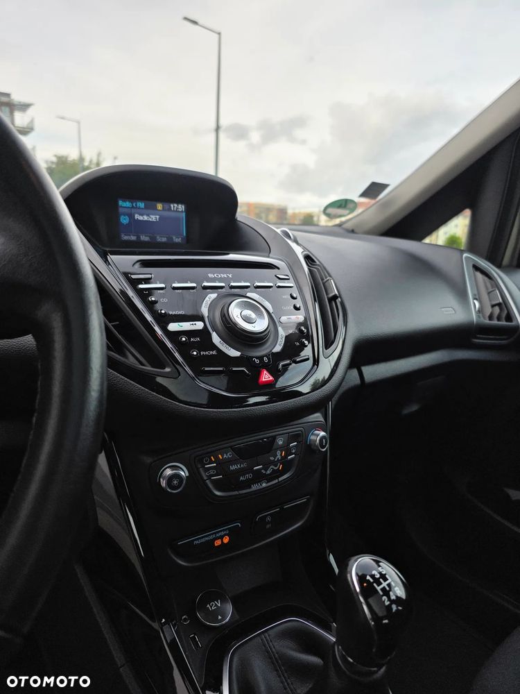 Ford B-MAX 1.0 EcoBoost Titanium X - 32