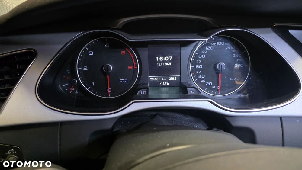 Audi A4 Avant 2.0 TDI 120g DPF Attraction - 28