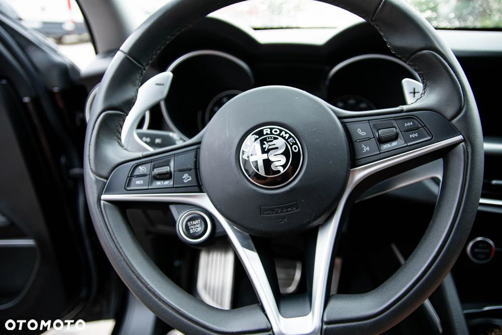 Alfa Romeo Stelvio 2.0 Turbo Super Q4 - 11