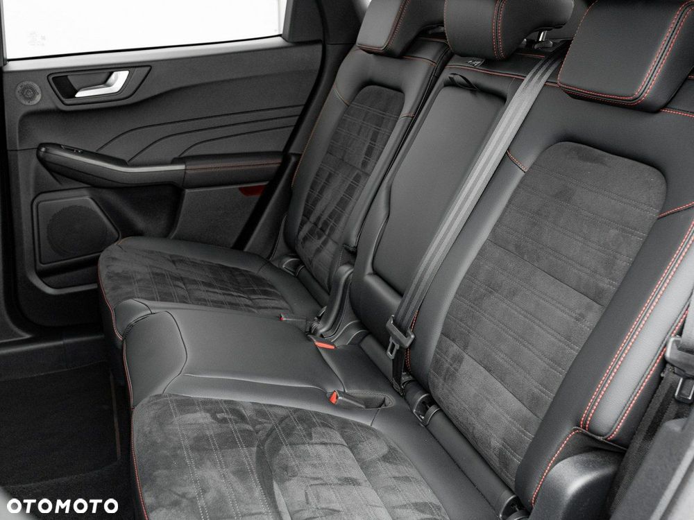 Ford Kuga 2.5 FHEV FWD ST-Line X - 26