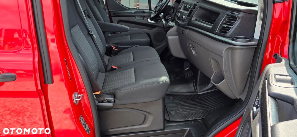 Ford Transit Custom - 33