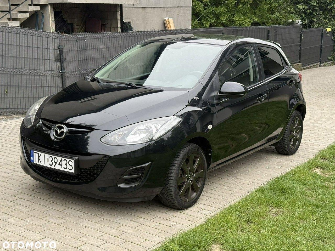 Mazda 2 - 1