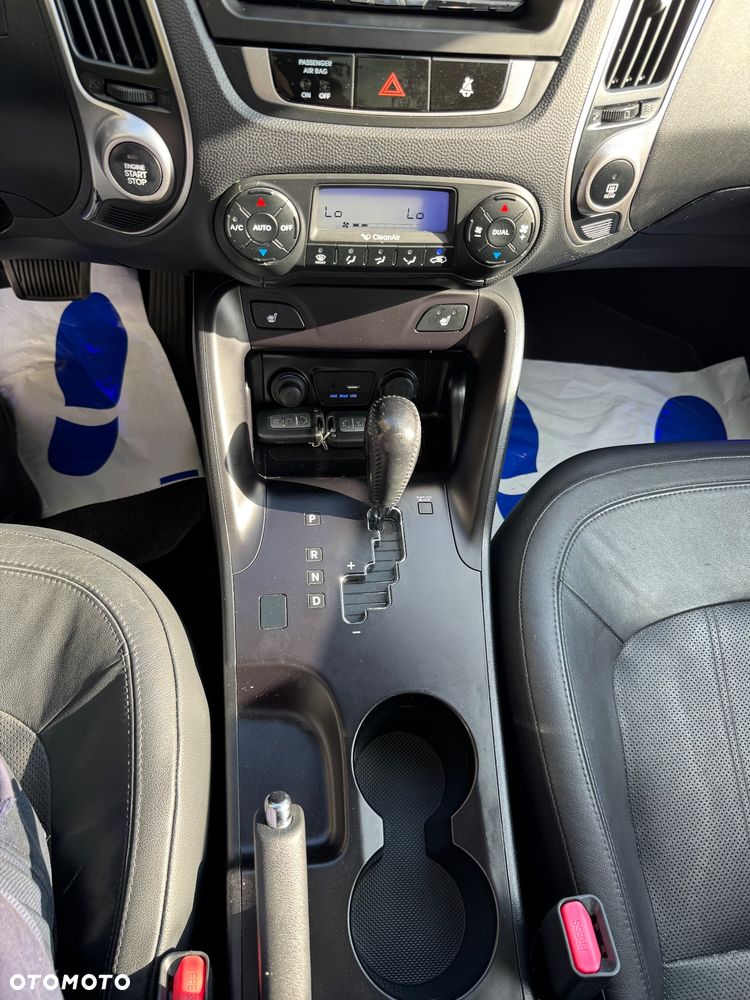 Hyundai ix35 - 23