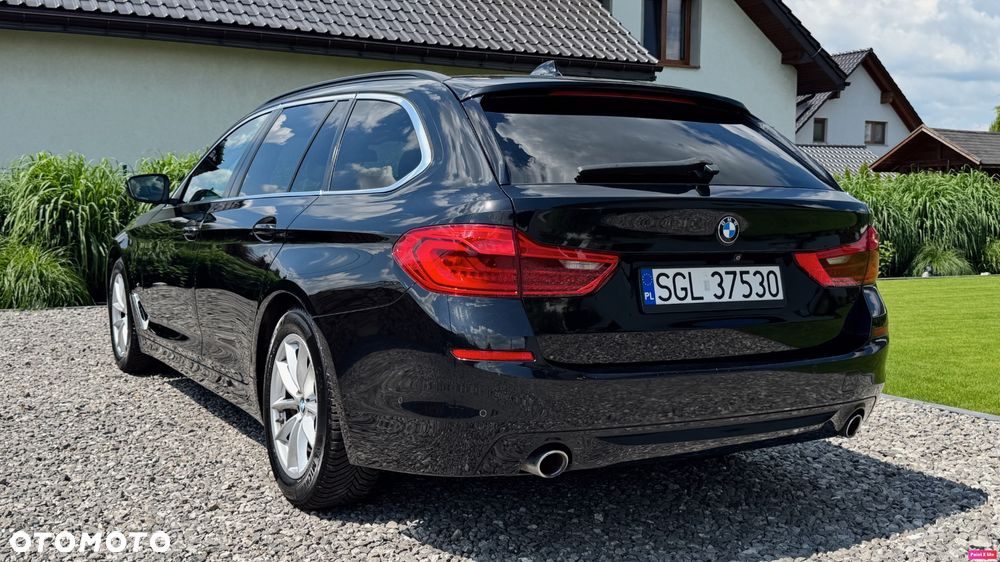 BMW Seria 5 520d Efficient Dynamics Edition Sport Line - 2