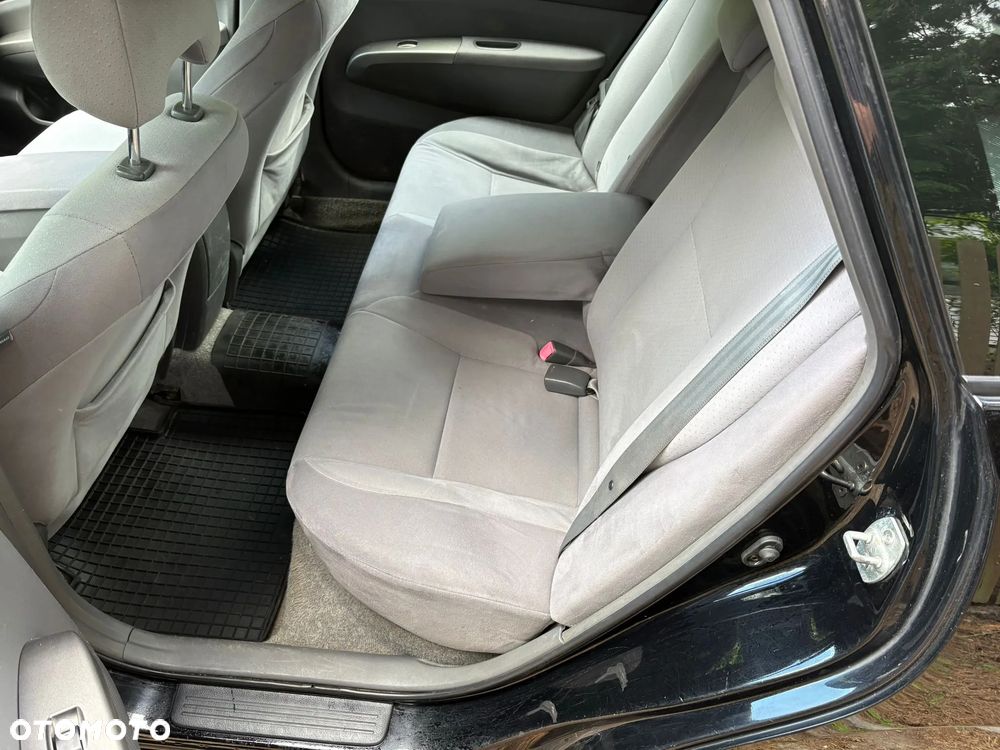 Toyota Prius 1.5 VVT-i Sol - 28