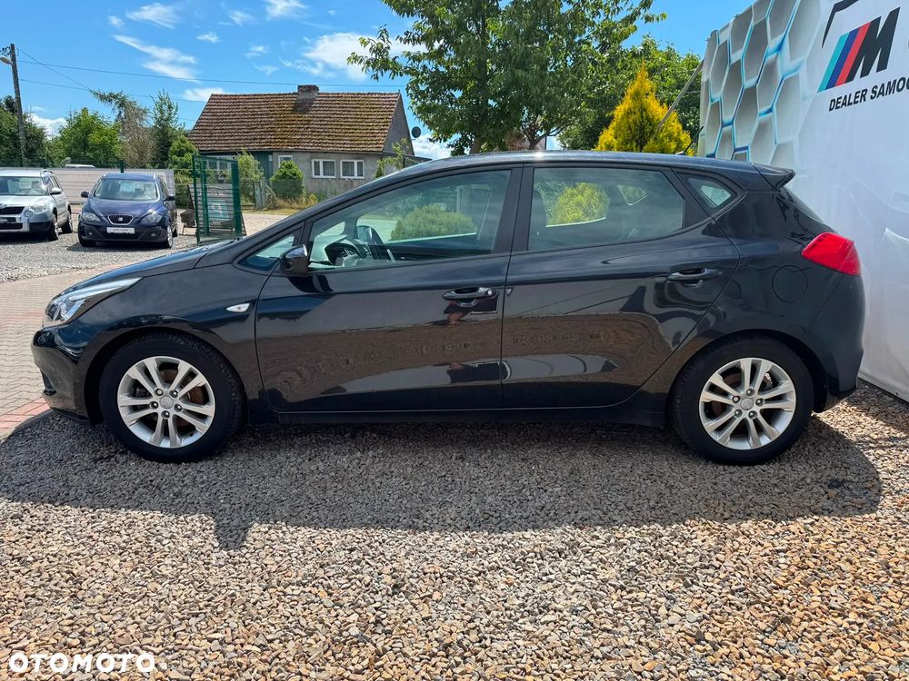Kia Ceed 1.4 CVVT Attract plus - 3