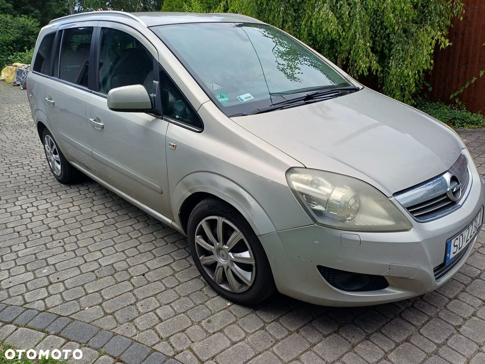 Opel Zafira 1.7 CDTI Cosmo - 3