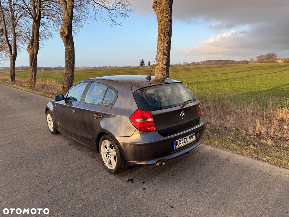 BMW Seria 1 120d DPF Edition Sport - 7