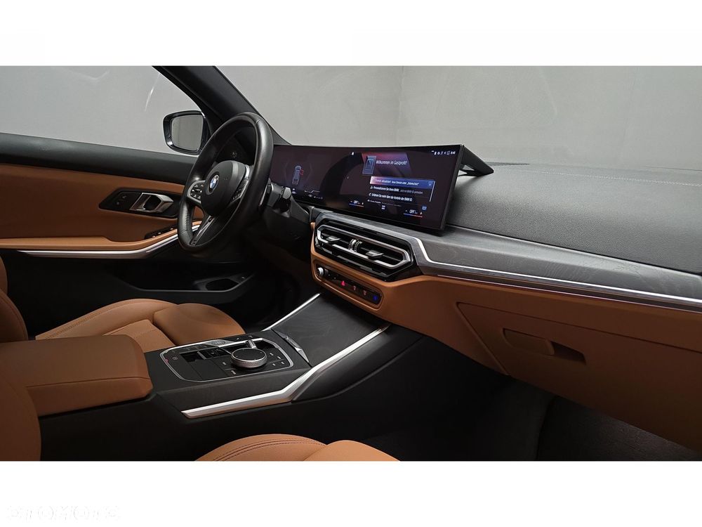 BMW Seria 3 320d xDrive M Sport - 27