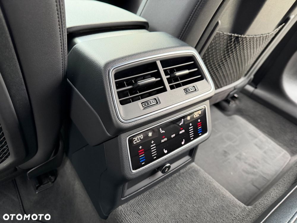 Audi A6 Allroad - 22