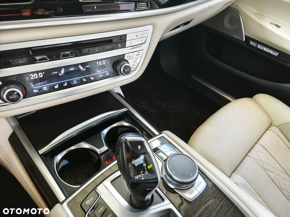 BMW Seria 7 730d xDrive - 3