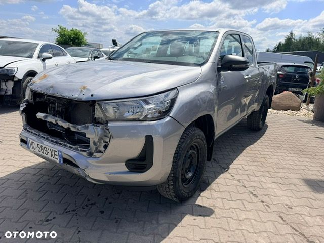 Toyota Hilux 2.8 D-4D Extra Cab Live 4x4 - 3