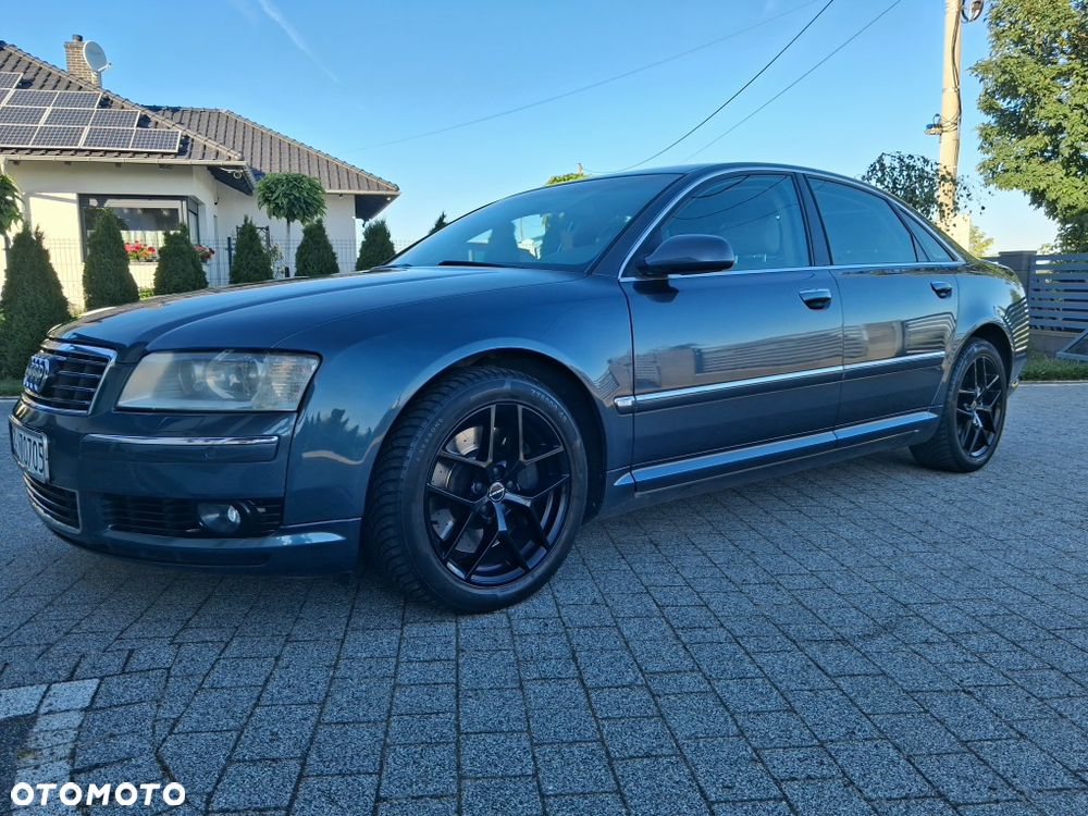 Audi A8 - 3