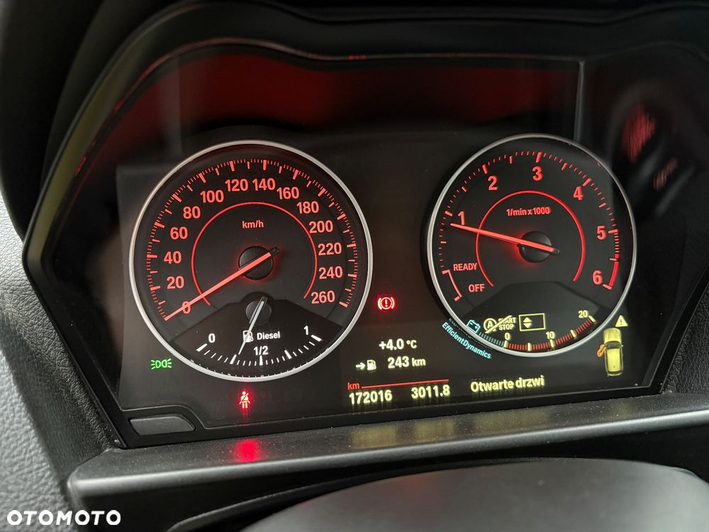 BMW Seria 1 116d Sport Line - 7