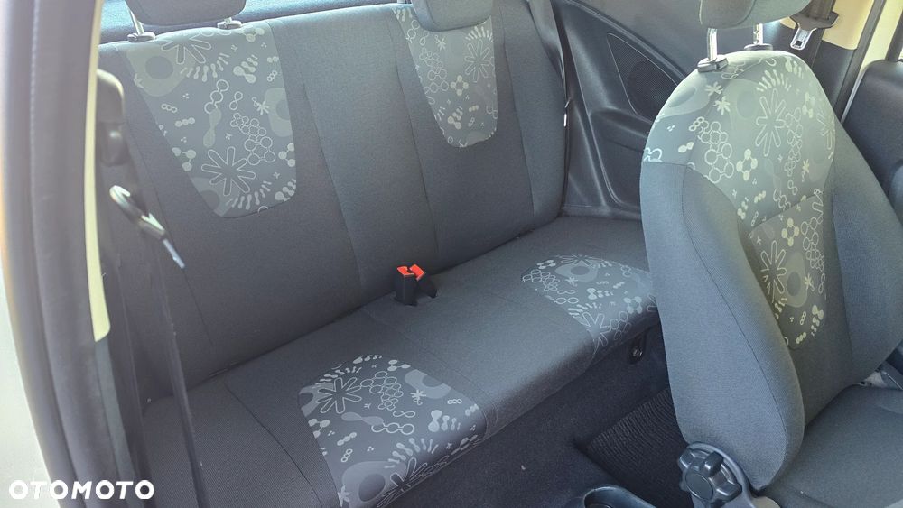 Ford KA 1.2 Ambiente - 22