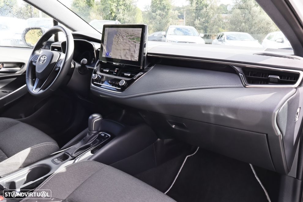 Toyota Corolla 1.8 Hybrid Comfort - 14