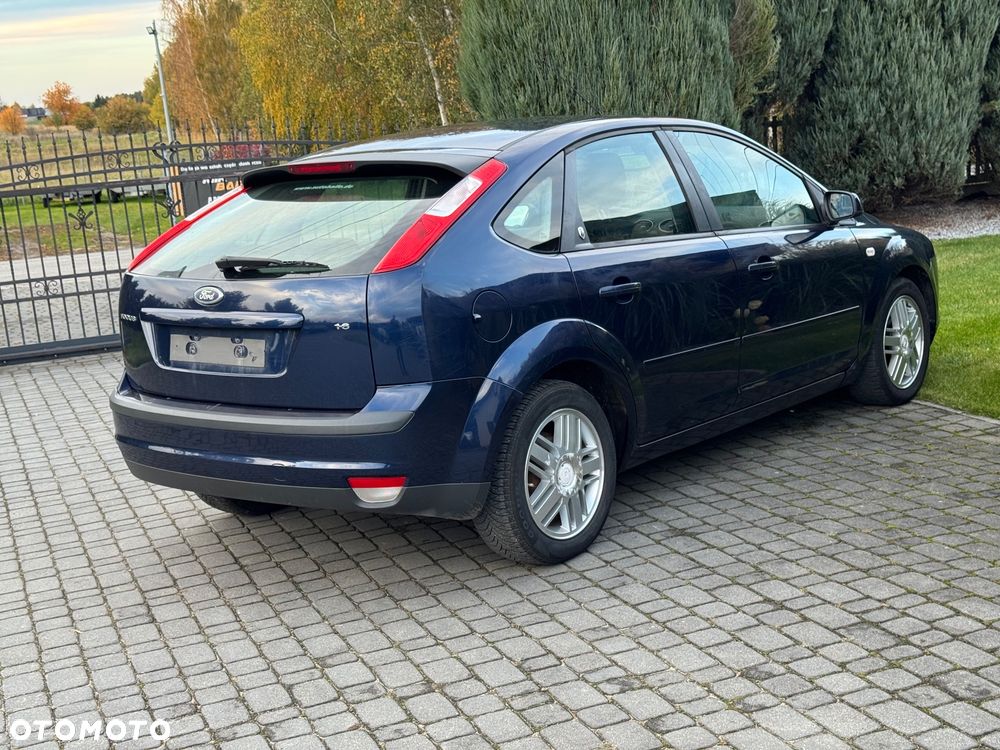 Ford Focus - 10