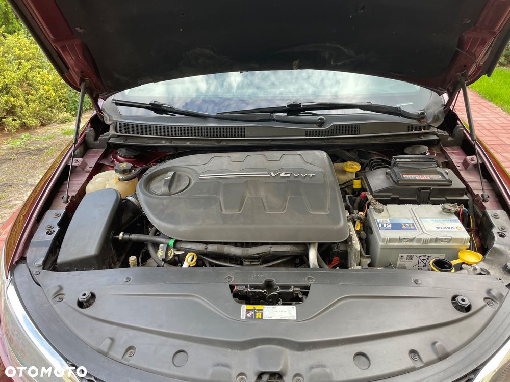 Chrysler 200 - 11