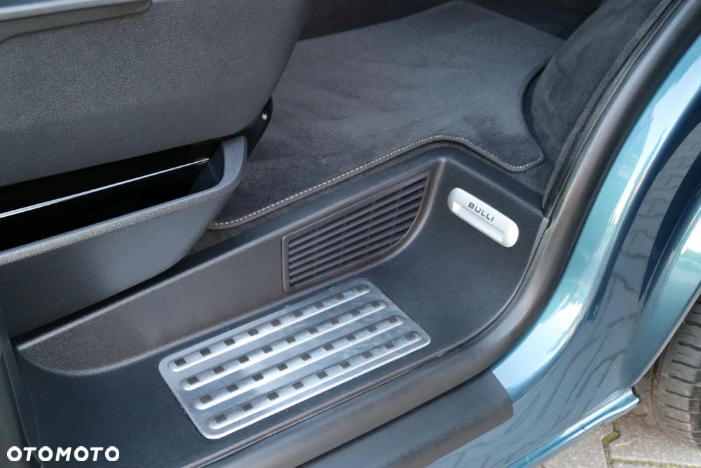 Volkswagen Multivan 2.0 BiTDI L1 70 Years Bulli 4Motion DSG - 29