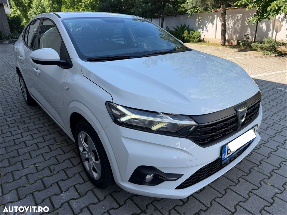 Dacia Logan TCe 90 Essential - 3