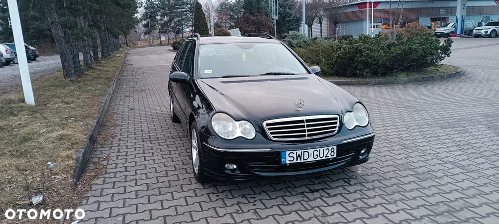 Mercedes-Benz Klasa C 180 T Kompressor Avantgarde - 2