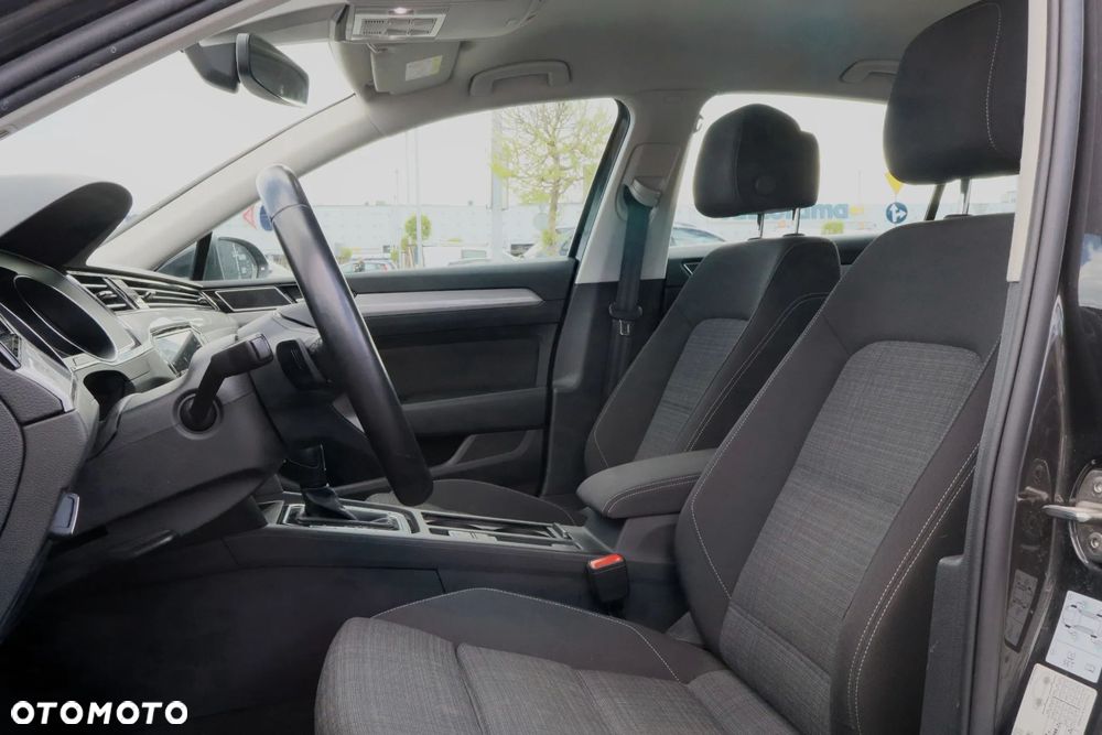 Volkswagen Passat 1.5 TSI EVO Business DSG - 20