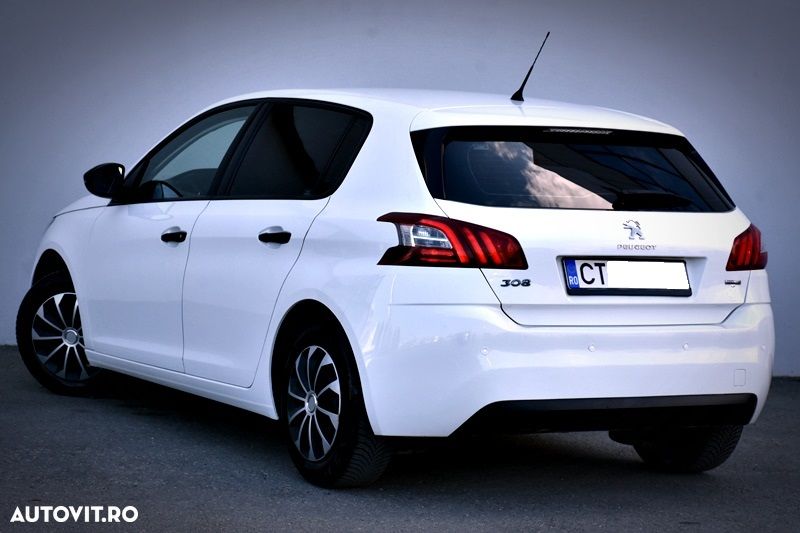 Peugeot 308 - 5