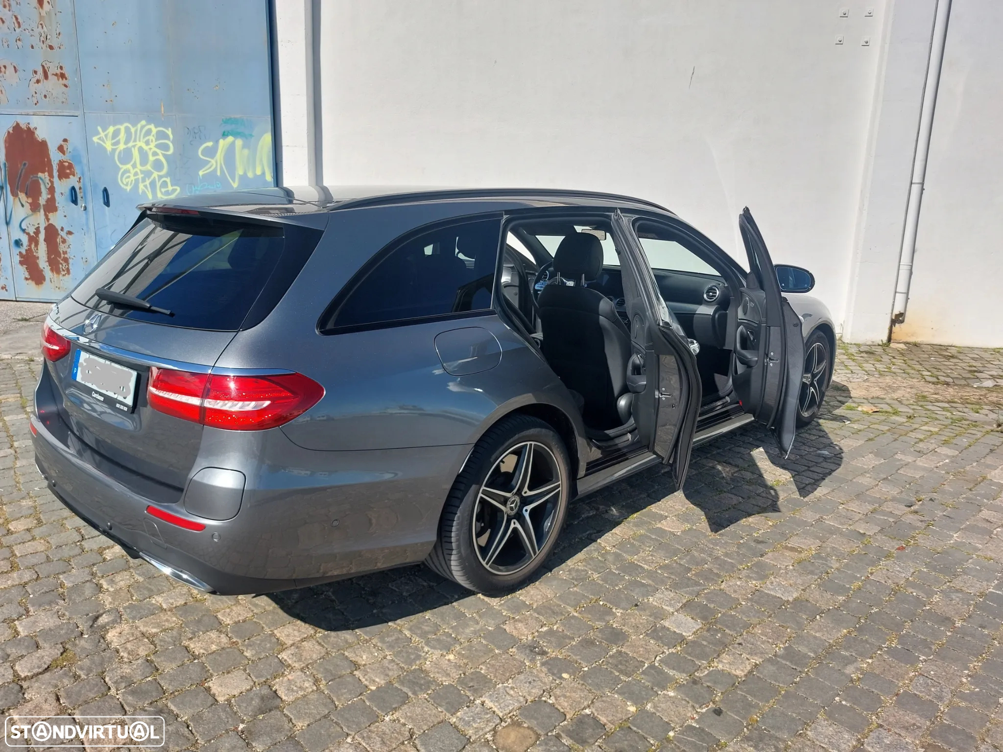 Mercedes-Benz E 300 de AMG Line - 10