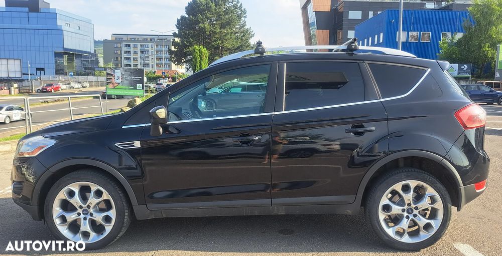 Ford Kuga 2.0 TDCi 2x4 Titanium - 2