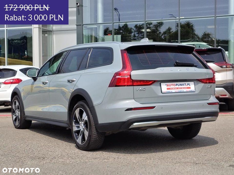 Volvo V60 Cross Country - 7