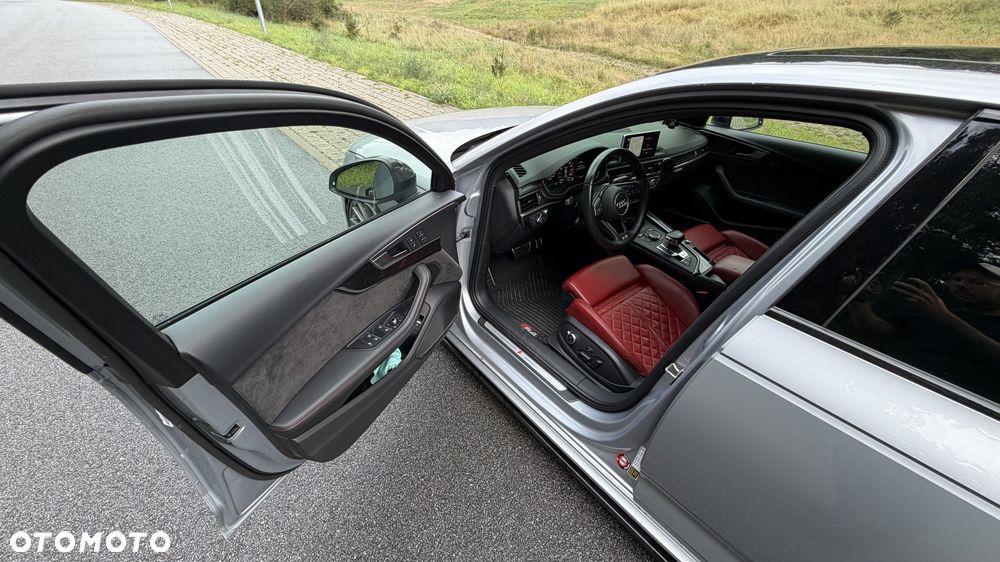 Audi S4 Limousine - 3