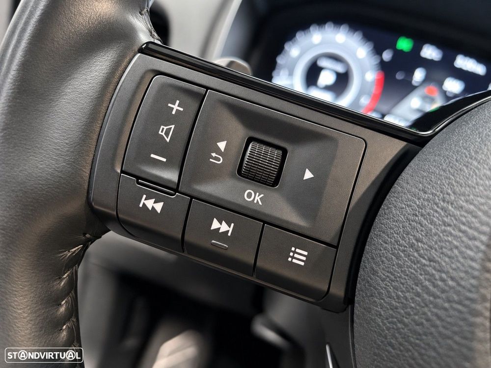 Nissan Qashqai 1.3 DIG-T N-Connecta LED Xtronic - 22