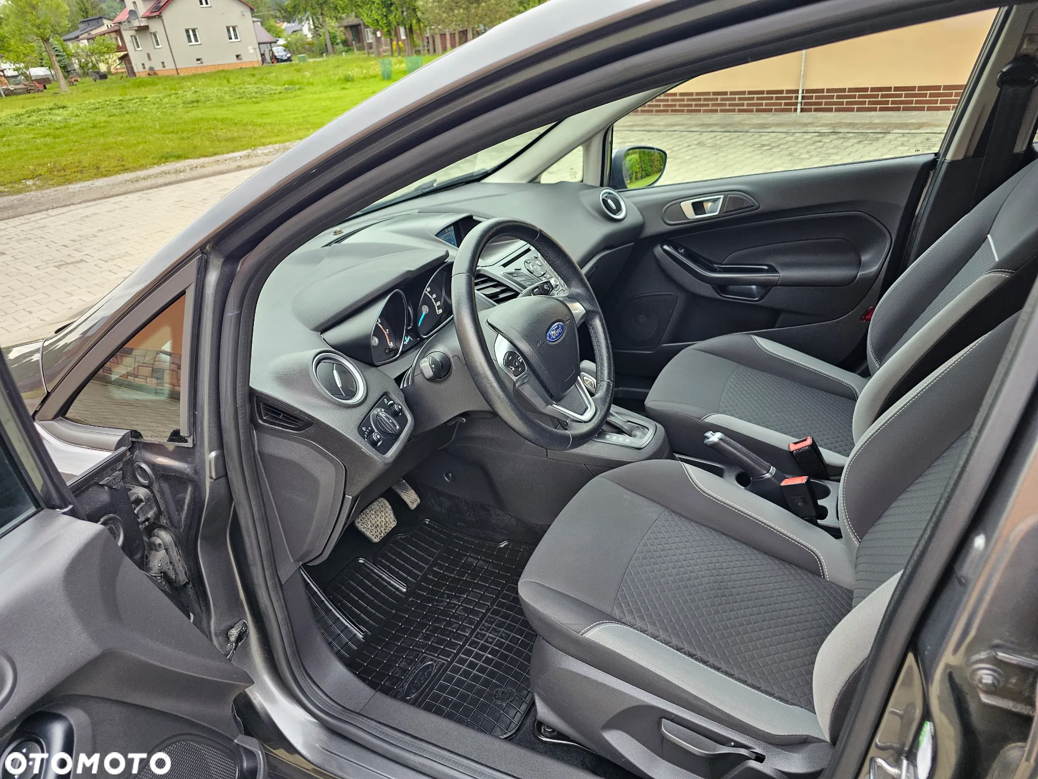 Ford Fiesta 1.0 EcoBoost Powershift Trend - 22