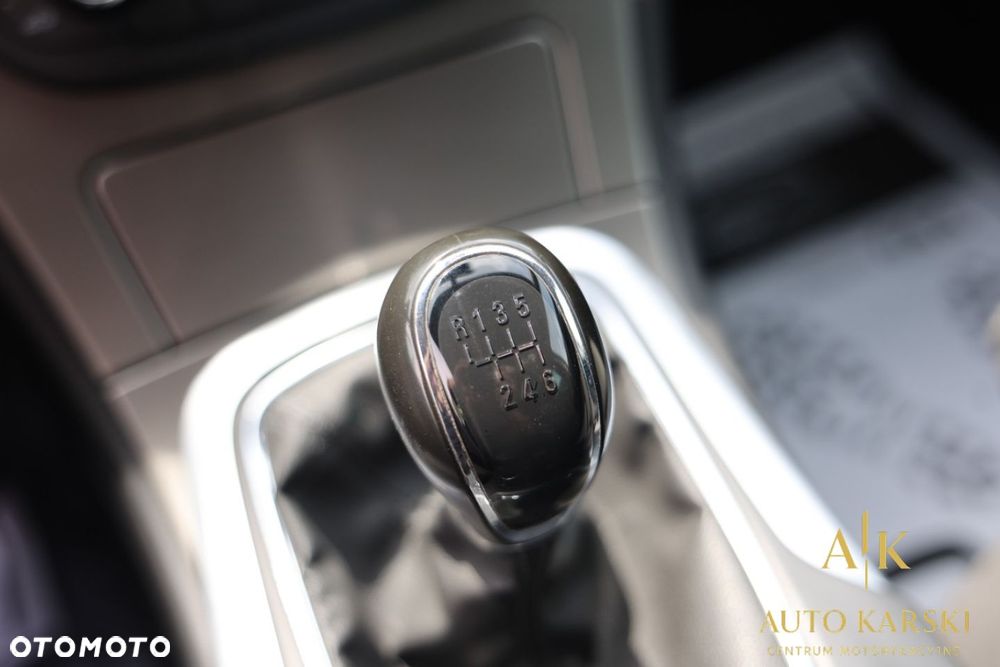 Opel Insignia - 27