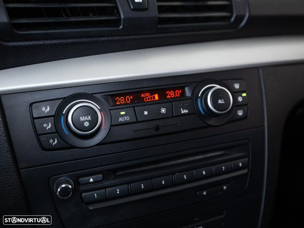 BMW 118 - 15