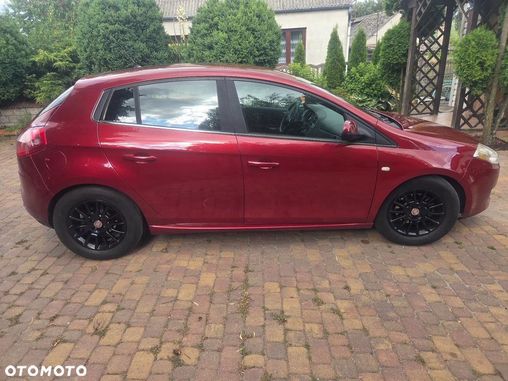 Fiat Bravo 1.4 T-JET 16V Dynamic - 5