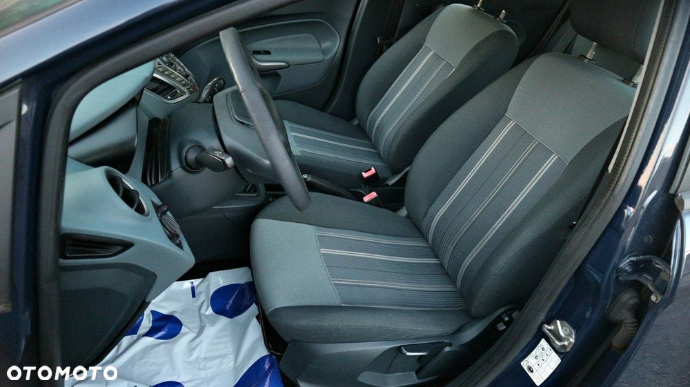 Ford Fiesta 1.25 Trend - 28