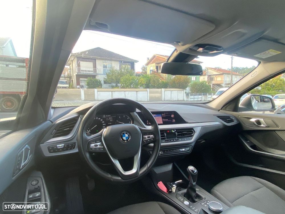 BMW 116 d Line Sport - 11