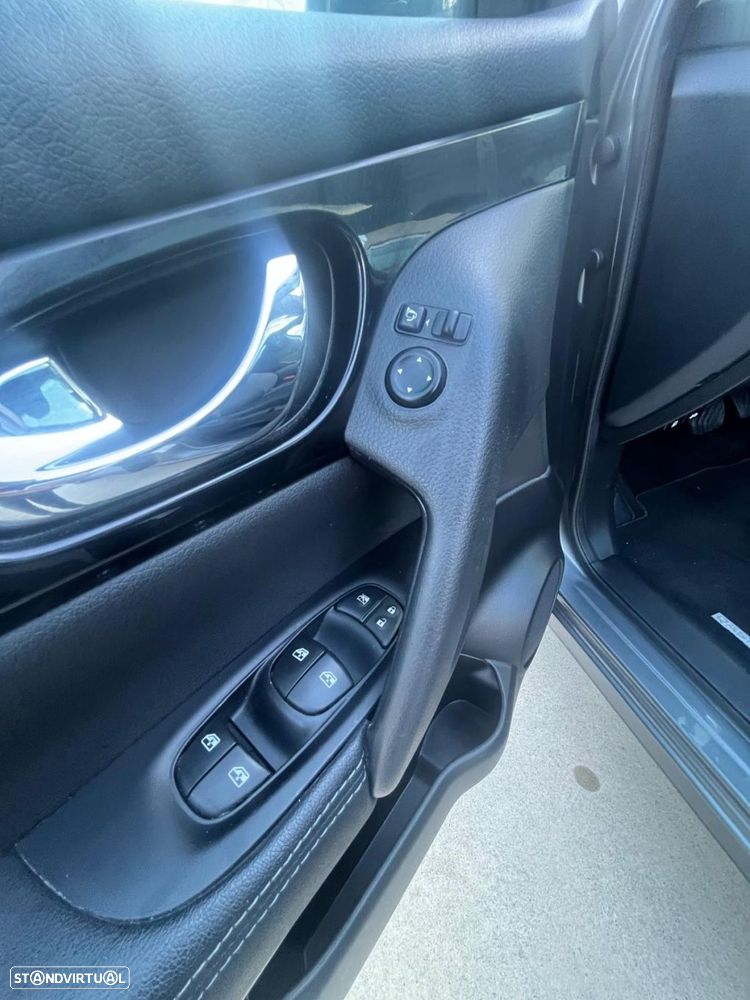 Nissan Qashqai 1.5 dCi DCT N-CONNECTA - 9