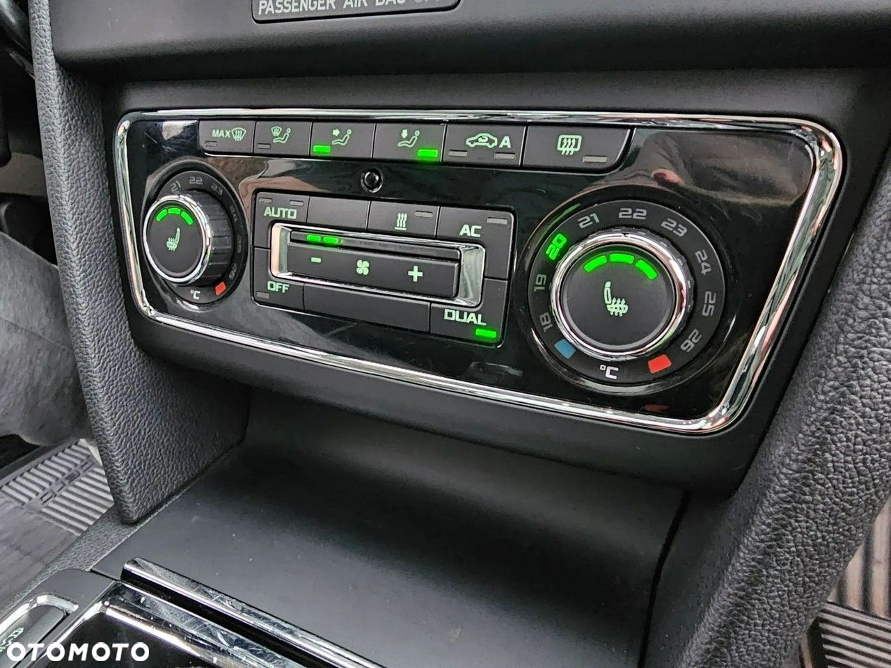 Skoda Superb 2.0 TDI Platinum Outdoor DSG - 19