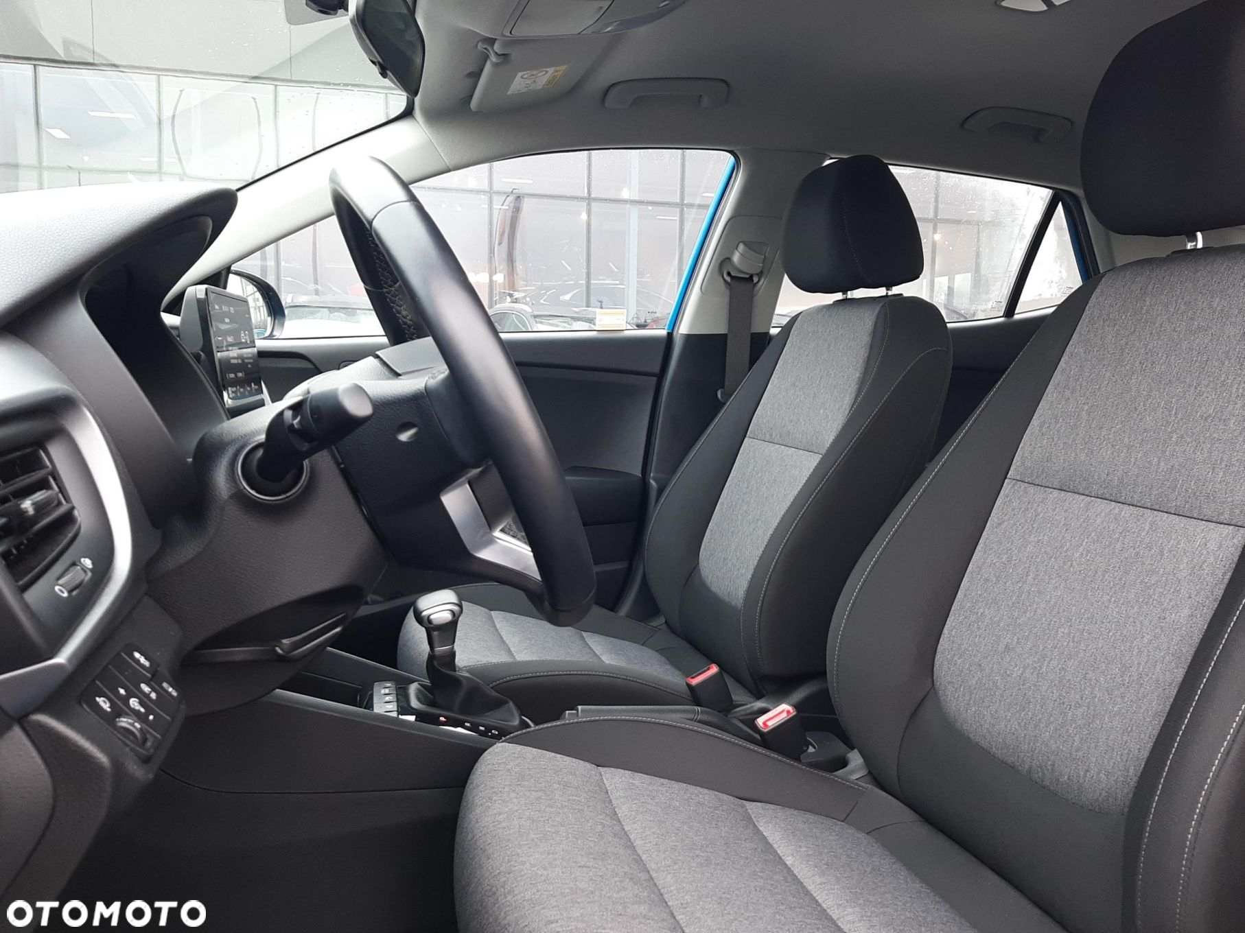 Kia Stonic - 11
